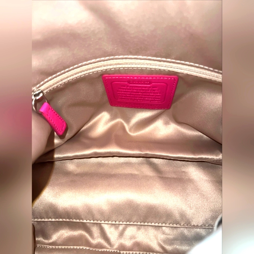 NWT Coach Ashley Pink And Khaki Dotted Canvas And Leather Satchel. PRICE FIRM - Picture 7 of 9